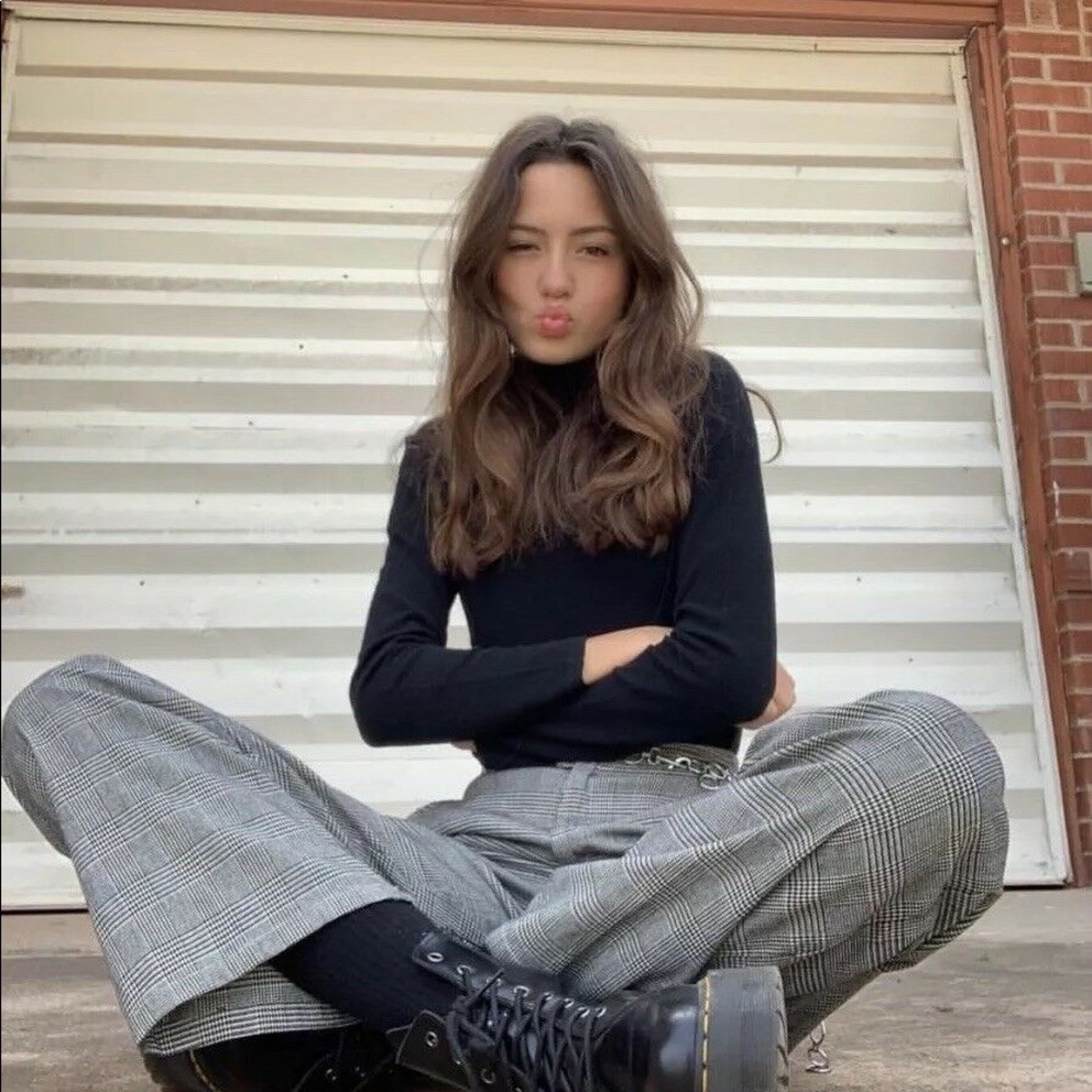 Brandy Melville Valentina Plaid pants